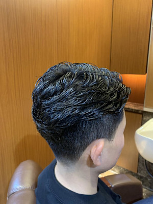 直毛必見！アイロンパーマ！