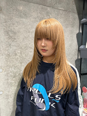 ベージュカラー