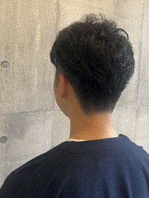 癖毛さんのフェザーショート«ARCH Sayaka»