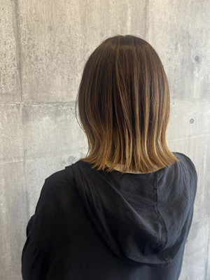 グラデーション/切りっぱなしボブ«ARCH Sayaka»