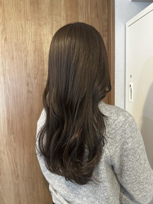 アッシュベージュ