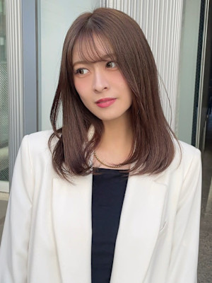 グレージュ マロンベージュ ミディアムレイヤー 20代