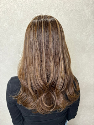白髪ぼかしハイライトカラー