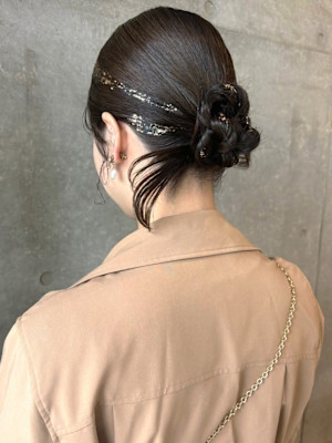 カチモリ お呼ばれヘア 韓国風 お団子ヘア 暗髪 ヘアセット