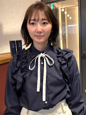 外ハネボブ ショートボブ 透明感カラー　ブラウンカラー 艶髪