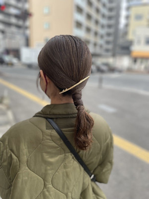 タイトポニーアレンジ