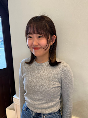 顔周りレイヤーカット