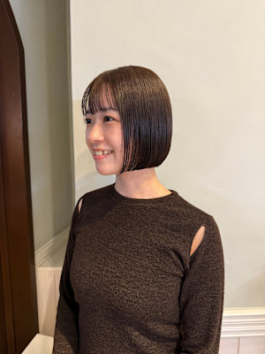 切りっぱなしボブ