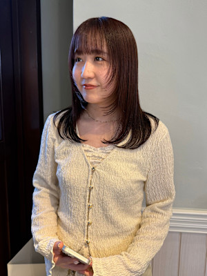 顔周りレイヤーカット