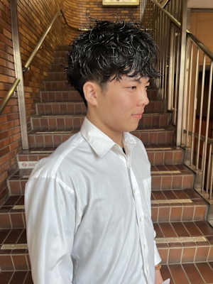 【ハクラ】アクティブショート ピンパーマ