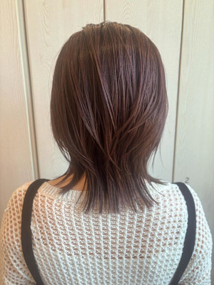 レイヤーカット/ストレート/外ハネ