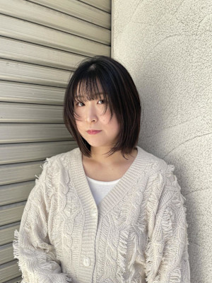 結んでも可愛いレイヤーボブ