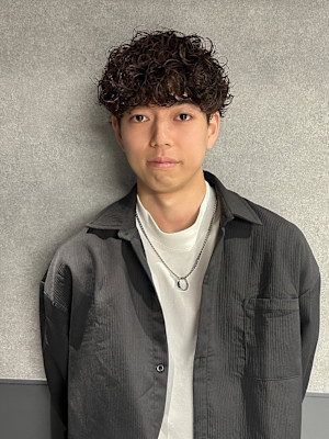 シャドウパーマ