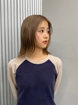 ステップボーンカットボブスタイル