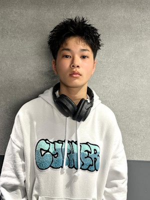 スパイキーショート