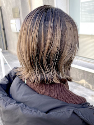 ベージュ　アンブレラカラー