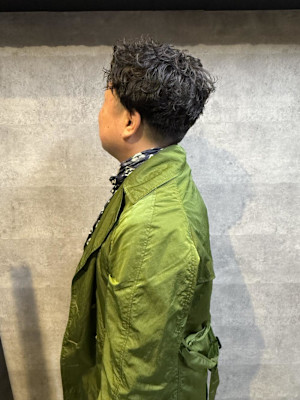 ビジネス場面にもピッタリ　清潔感MAXパーマスタイル