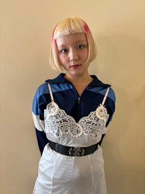 デザインカラーとミニボブ