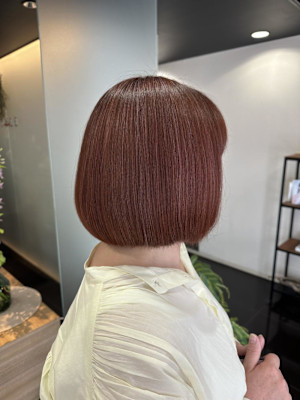 【磯崎イメチェン/ホワイトブロンド/外ハネボブ/美髪/茅ヶ崎