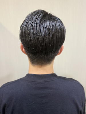 七三分けツーブロックナチュラル