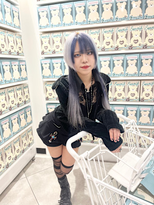 ホワイトロングウルフ