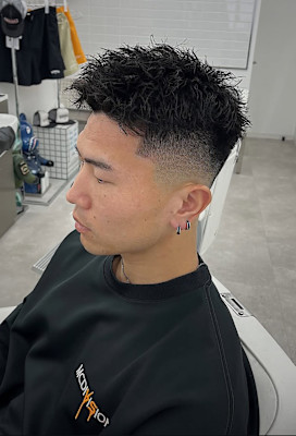 刈り上げスパイキーツイスト