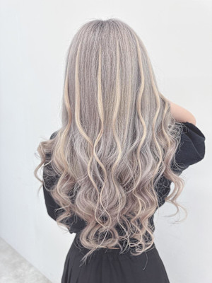 ハイトーンシルバー×ホワイトハイライト