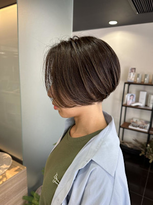 磯崎】イメチェン/ホワイトブロンド/外ハネボブ/美髪/茅ヶ崎