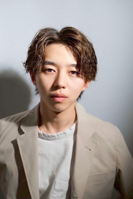 センターパートスパイラル