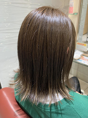 外ハネでつくる大人可愛い髪