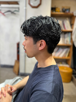 ソフトツーブロックパーマ