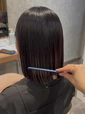 ボブと合わせてお洒落なプレイングカラー