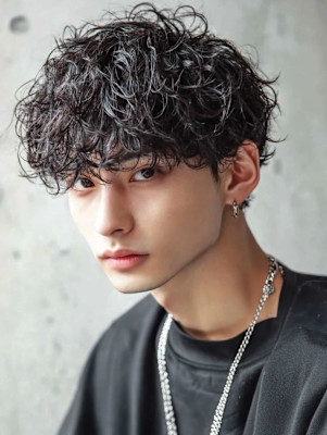 エンタク新宿三丁目×メンズスタイル[新宿駅/新宿三丁目駅]