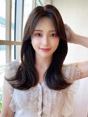 シャギーレイヤー韓国ワンホンヘアシースルーぱっつん前髪