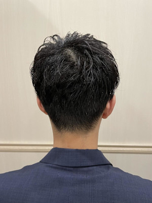 ツーブロックアイロンパーマショート