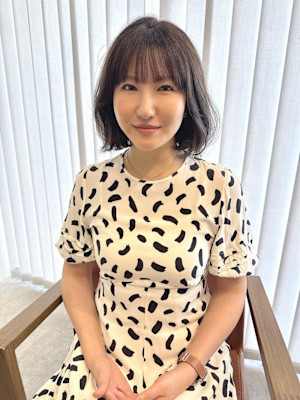 韓国風ボブ×ダークグレージュ