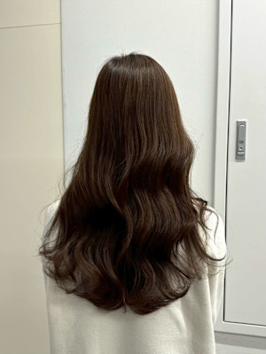 ナチュラルブラウン