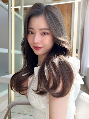 シャギーレイヤー韓国ワンホンヘアシースルーぱっつん前髪