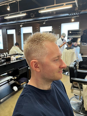 スパイキーショート