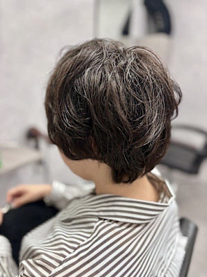 柔らかマッシュショートパーマ