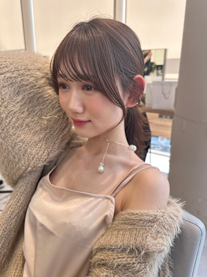 結んでもかわいい顔周りカット！