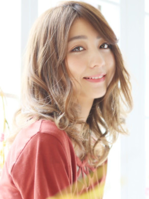 aura 佐世保店×スタイル