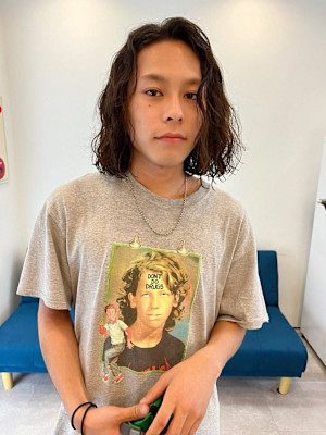 爽やかアップバング/コンマヘア/センターパート