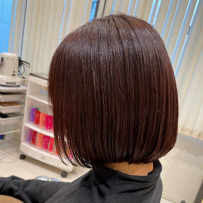 白髪ぼかし/ハイライト/きりっぱなしボブ