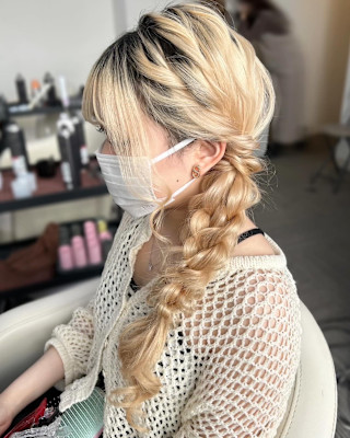 お呼ばれヘア♪ 編み下ろしスタイル