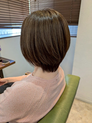 髪質改善/縮毛矯正/酸性ストレート/ショートボブ/艶カラー