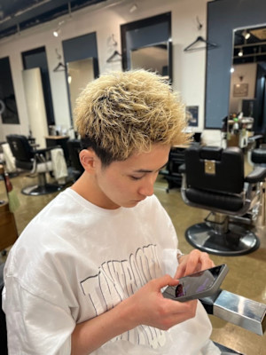 スパイキーショート