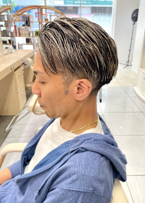 白髪ぼかし×ホワイトメッシュ【大人アシンメトリーカット】