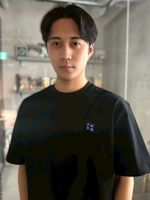 アップバング センターパート 韓国ヘア 爽やか 10代20代