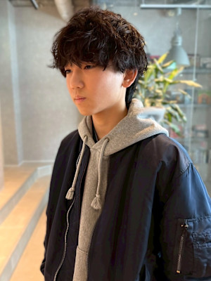 メンズミディアム マッシュウルフ ツイストスパイラルパーマ